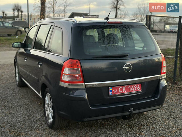 Синий Опель Зафира, объемом двигателя 1.8 л и пробегом 217 тыс. км за 7000 $, фото 9 на Automoto.ua