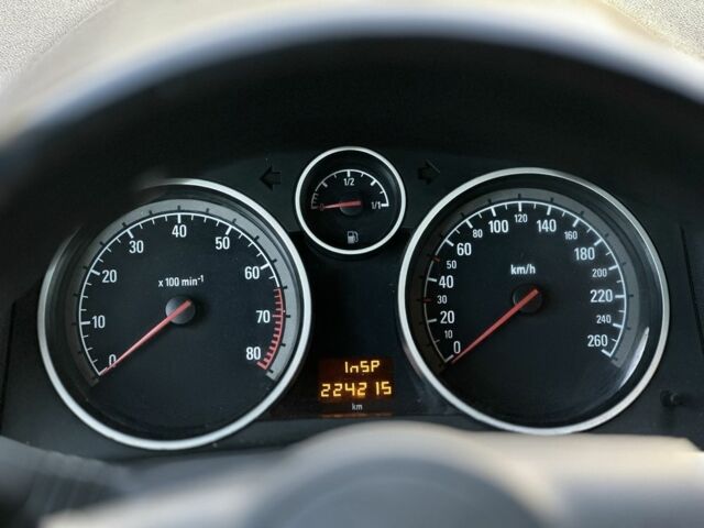 Синій Опель Зафіра, об'ємом двигуна 1.6 л та пробігом 224 тис. км за 5250 $, фото 10 на Automoto.ua