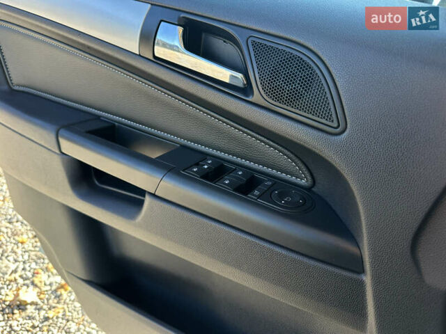 Синій Опель Зафіра, об'ємом двигуна 1.6 л та пробігом 225 тис. км за 6800 $, фото 19 на Automoto.ua