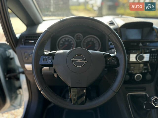 Синій Опель Зафіра, об'ємом двигуна 1.6 л та пробігом 225 тис. км за 6800 $, фото 28 на Automoto.ua