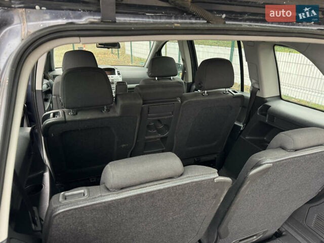 Синий Опель Зафира, объемом двигателя 1.6 л и пробегом 197 тыс. км за 6700 $, фото 7 на Automoto.ua