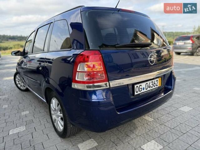 Синий Опель Зафира, объемом двигателя 1.6 л и пробегом 180 тыс. км за 6750 $, фото 33 на Automoto.ua