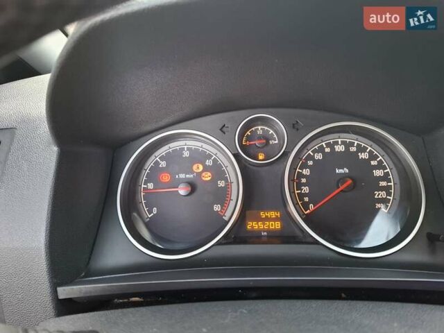 Синий Опель Зафира, объемом двигателя 1.7 л и пробегом 252 тыс. км за 6100 $, фото 15 на Automoto.ua