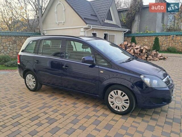 Синий Опель Зафира, объемом двигателя 1.6 л и пробегом 264 тыс. км за 5650 $, фото 15 на Automoto.ua