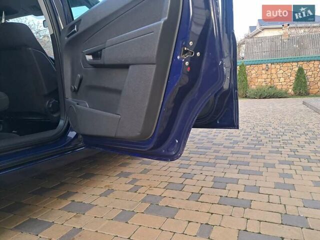 Синий Опель Зафира, объемом двигателя 1.6 л и пробегом 264 тыс. км за 5650 $, фото 24 на Automoto.ua