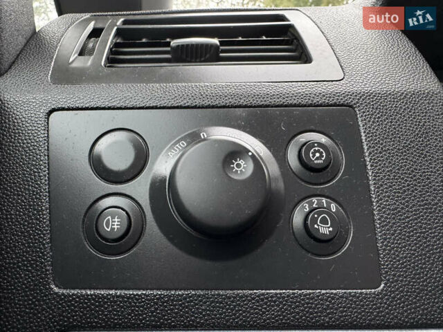 Синий Опель Зафира, объемом двигателя 1.6 л и пробегом 197 тыс. км за 6700 $, фото 20 на Automoto.ua