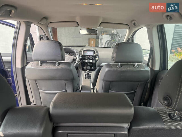 Синий Опель Зафира, объемом двигателя 1.6 л и пробегом 210 тыс. км за 4950 $, фото 20 на Automoto.ua