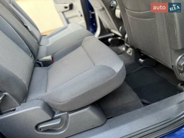 Синий Опель Зафира, объемом двигателя 1.6 л и пробегом 180 тыс. км за 6750 $, фото 73 на Automoto.ua