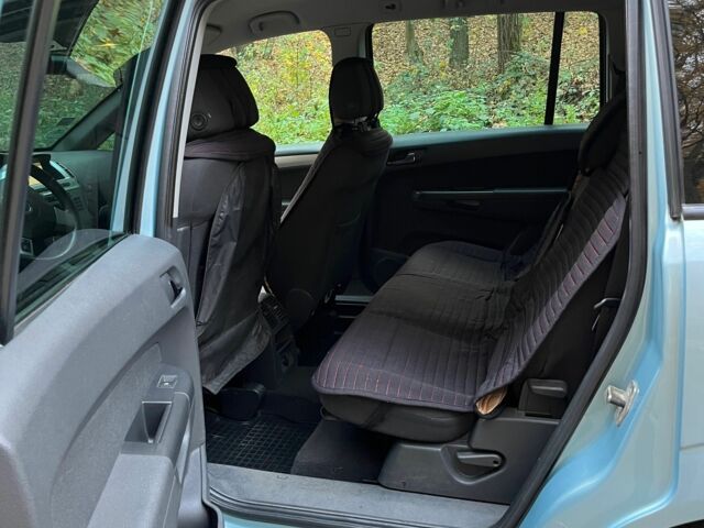 Синій Опель Зафіра, об'ємом двигуна 1.7 л та пробігом 212 тис. км за 7800 $, фото 9 на Automoto.ua