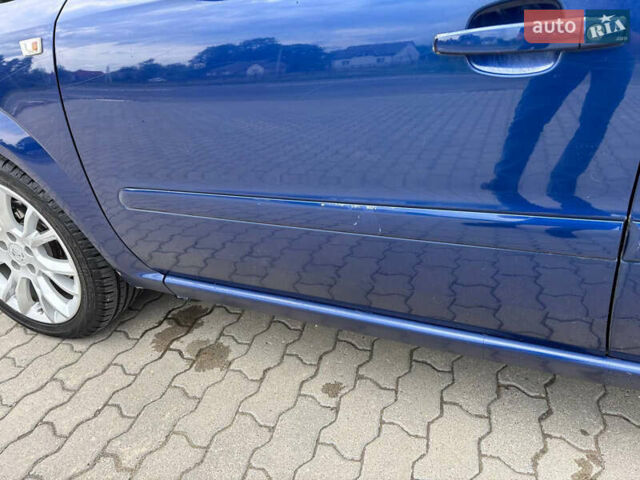 Синий Опель Зафира, объемом двигателя 1.8 л и пробегом 325 тыс. км за 6200 $, фото 12 на Automoto.ua