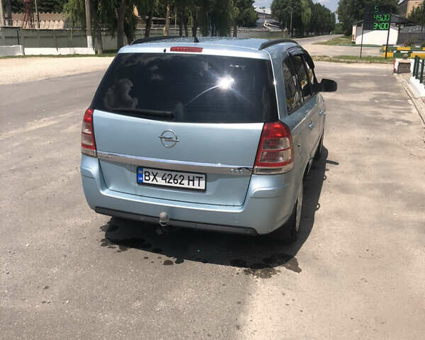 Синий Опель Зафира, объемом двигателя 1.69 л и пробегом 188 тыс. км за 6800 $, фото 3 на Automoto.ua