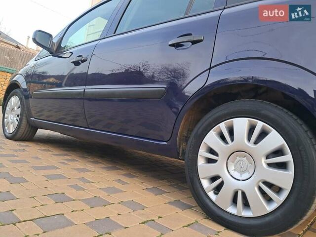 Синий Опель Зафира, объемом двигателя 1.6 л и пробегом 264 тыс. км за 5650 $, фото 29 на Automoto.ua