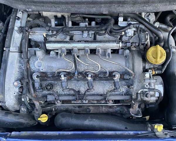 Синий Опель Зафира, объемом двигателя 1.9 л и пробегом 206 тыс. км за 7700 $, фото 6 на Automoto.ua