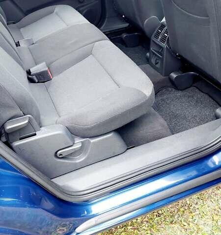 Синий Опель Зафира, объемом двигателя 1.6 л и пробегом 227 тыс. км за 6399 $, фото 16 на Automoto.ua