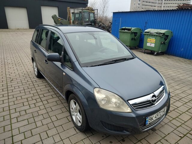 Синий Опель Зафира, объемом двигателя 1.7 л и пробегом 260 тыс. км за 6600 $, фото 1 на Automoto.ua