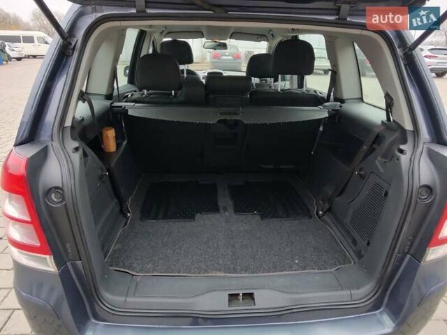 Синий Опель Зафира, объемом двигателя 1.7 л и пробегом 260 тыс. км за 6600 $, фото 13 на Automoto.ua