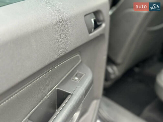 Синий Опель Зафира, объемом двигателя 1.8 л и пробегом 220 тыс. км за 6999 $, фото 16 на Automoto.ua