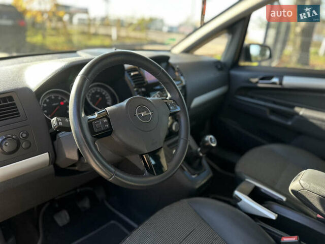 Синій Опель Зафіра, об'ємом двигуна 1.6 л та пробігом 225 тис. км за 6800 $, фото 20 на Automoto.ua