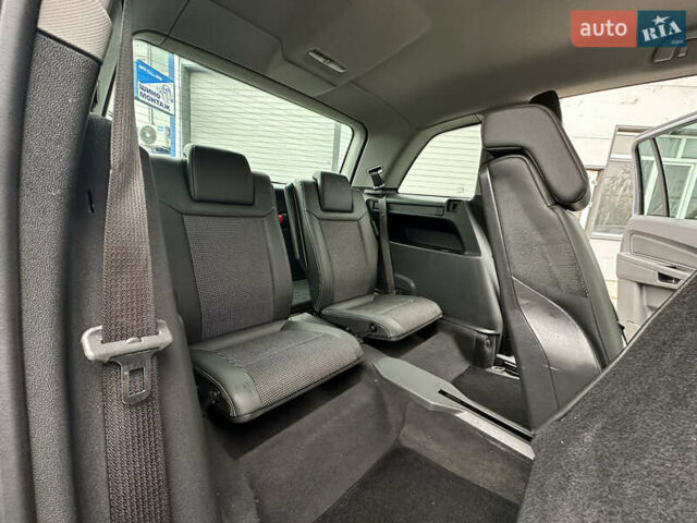 Синий Опель Зафира, объемом двигателя 1.8 л и пробегом 220 тыс. км за 6999 $, фото 26 на Automoto.ua