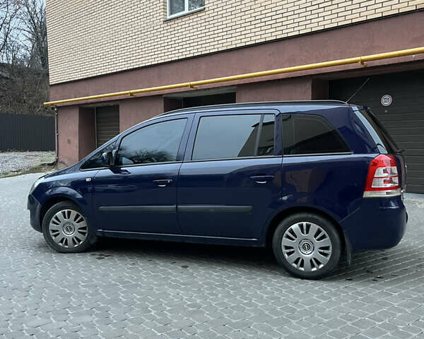 Синий Опель Зафира, объемом двигателя 1.6 л и пробегом 163 тыс. км за 6150 $, фото 22 на Automoto.ua