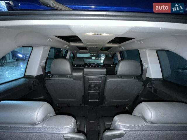 Синий Опель Зафира, объемом двигателя 1.9 л и пробегом 220 тыс. км за 8000 $, фото 7 на Automoto.ua