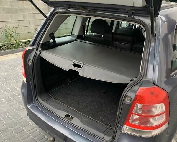 Синій Опель Зафіра, об'ємом двигуна 1.69 л та пробігом 260 тис. км за 6850 $, фото 9 на Automoto.ua