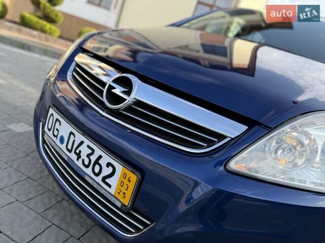 Синий Опель Зафира, объемом двигателя 1.6 л и пробегом 180 тыс. км за 6750 $, фото 18 на Automoto.ua