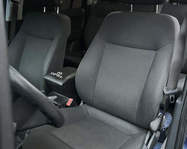 Синий Опель Зафира, объемом двигателя 1.6 л и пробегом 163 тыс. км за 6150 $, фото 11 на Automoto.ua