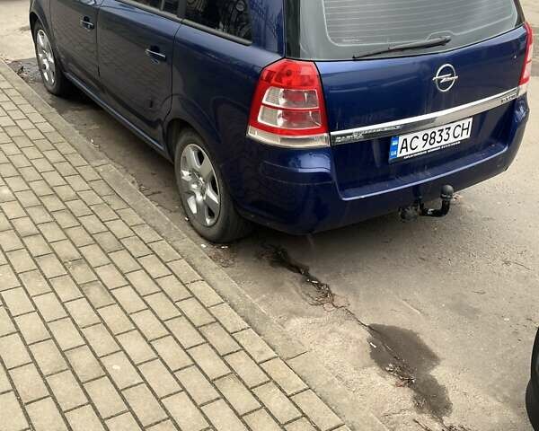 Синий Опель Зафира, объемом двигателя 1.9 л и пробегом 277 тыс. км за 6500 $, фото 7 на Automoto.ua