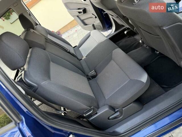 Синий Опель Зафира, объемом двигателя 1.6 л и пробегом 180 тыс. км за 6750 $, фото 70 на Automoto.ua