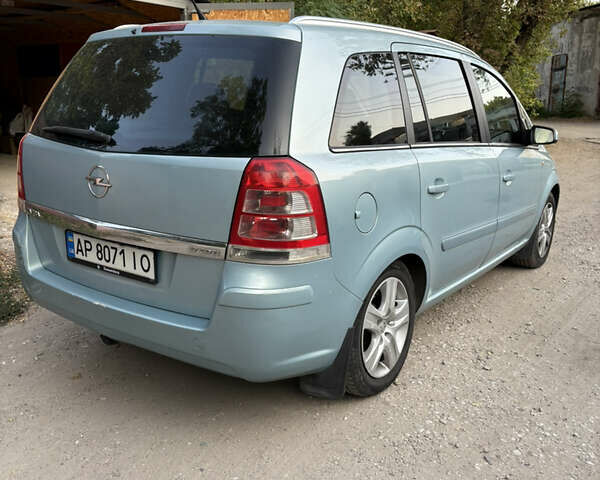 Синий Опель Зафира, объемом двигателя 1.7 л и пробегом 315 тыс. км за 6500 $, фото 2 на Automoto.ua