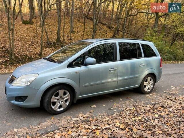Синій Опель Зафіра, об'ємом двигуна 1.7 л та пробігом 212 тис. км за 7800 $, фото 2 на Automoto.ua