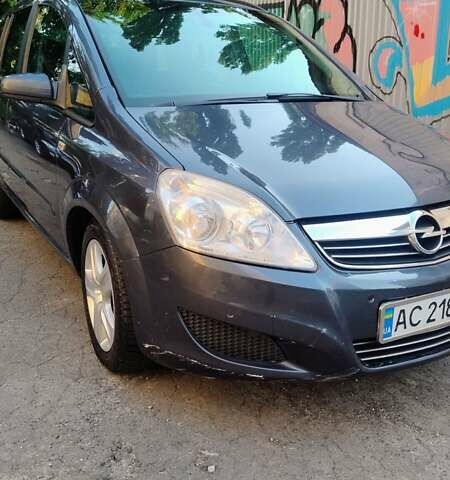 Синий Опель Зафира, объемом двигателя 1.69 л и пробегом 284 тыс. км за 6800 $, фото 3 на Automoto.ua