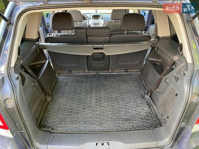 Синий Опель Зафира, объемом двигателя 1.8 л и пробегом 222 тыс. км за 5800 $, фото 15 на Automoto.ua