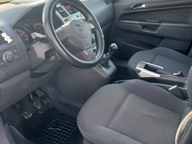 Синий Опель Зафира, объемом двигателя 1.6 л и пробегом 207 тыс. км за 5900 $, фото 5 на Automoto.ua