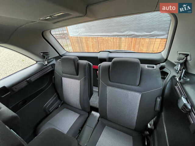 Синий Опель Зафира, объемом двигателя 1.69 л и пробегом 220 тыс. км за 6350 $, фото 11 на Automoto.ua