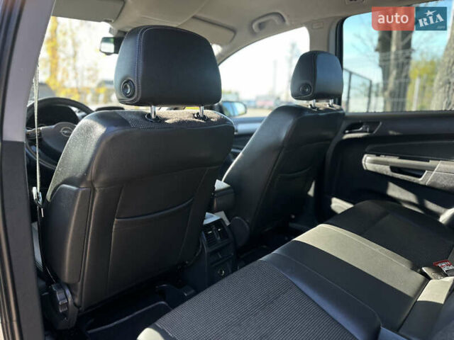 Синій Опель Зафіра, об'ємом двигуна 1.6 л та пробігом 225 тис. км за 6800 $, фото 33 на Automoto.ua