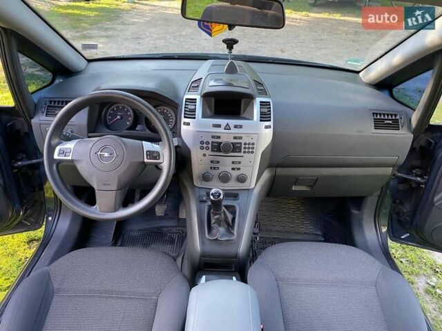 Синий Опель Зафира, объемом двигателя 1.8 л и пробегом 222 тыс. км за 5800 $, фото 12 на Automoto.ua