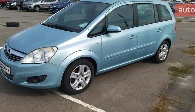 Синий Опель Зафира, объемом двигателя 1.6 л и пробегом 192 тыс. км за 6000 $, фото 7 на Automoto.ua