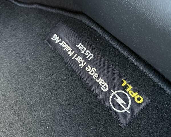 Синий Опель Зафира, объемом двигателя 1.8 л и пробегом 186 тыс. км за 7250 $, фото 25 на Automoto.ua