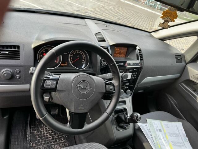 Синій Опель Зафіра, об'ємом двигуна 1.7 л та пробігом 250 тис. км за 8500 $, фото 6 на Automoto.ua