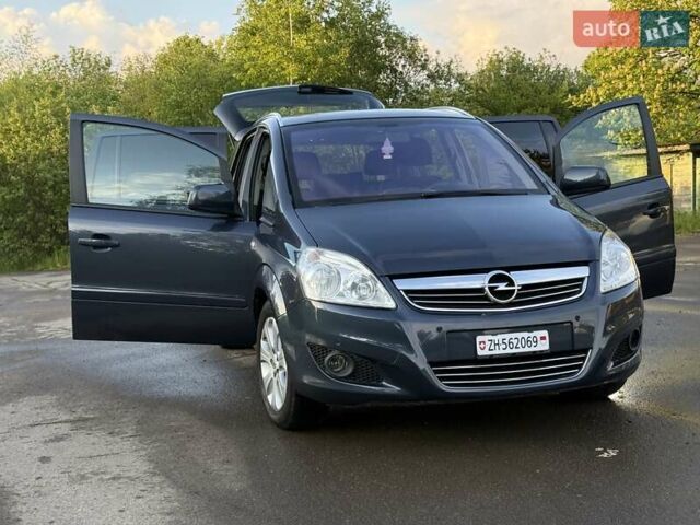 Синий Опель Зафира, объемом двигателя 1.8 л и пробегом 186 тыс. км за 7250 $, фото 19 на Automoto.ua
