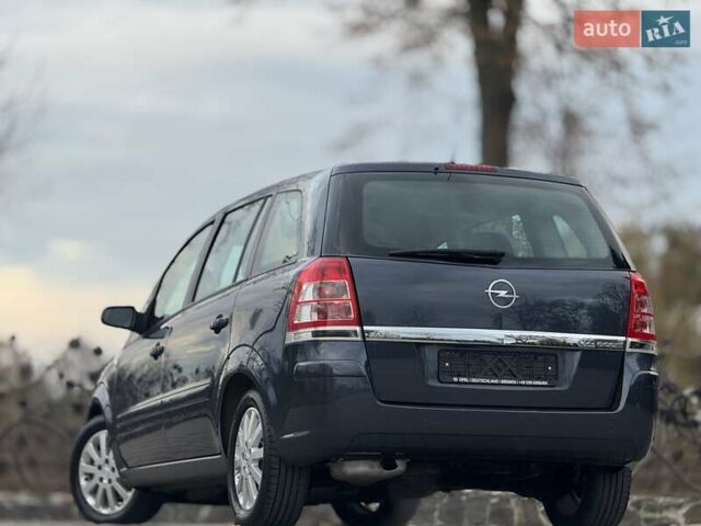 Синий Опель Зафира, объемом двигателя 1.6 л и пробегом 182 тыс. км за 6950 $, фото 19 на Automoto.ua