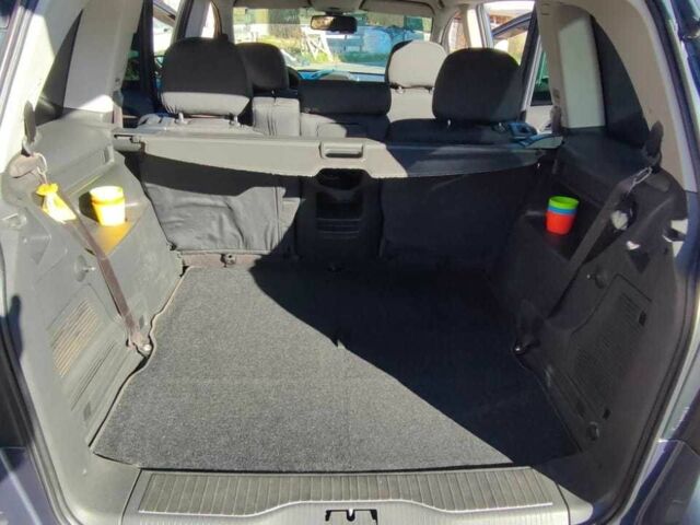 Синий Опель Зафира, объемом двигателя 1.7 л и пробегом 275 тыс. км за 7300 $, фото 4 на Automoto.ua