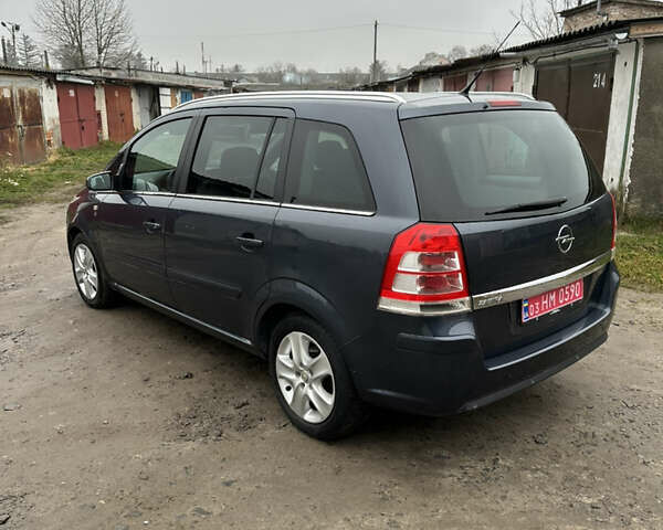 Синий Опель Зафира, объемом двигателя 1.8 л и пробегом 270 тыс. км за 6300 $, фото 5 на Automoto.ua