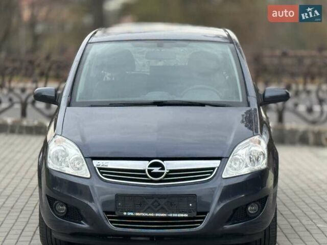Синий Опель Зафира, объемом двигателя 1.6 л и пробегом 182 тыс. км за 6950 $, фото 9 на Automoto.ua