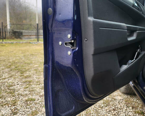 Синий Опель Зафира, объемом двигателя 1.6 л и пробегом 333 тыс. км за 6200 $, фото 51 на Automoto.ua