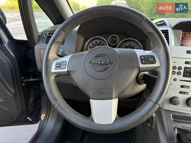 Синий Опель Зафира, объемом двигателя 1.8 л и пробегом 186 тыс. км за 7250 $, фото 36 на Automoto.ua