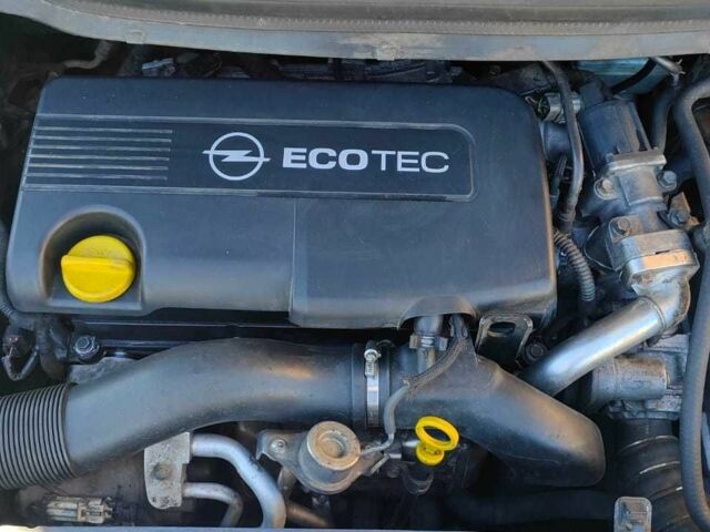 Синий Опель Зафира, объемом двигателя 1.7 л и пробегом 275 тыс. км за 7300 $, фото 6 на Automoto.ua