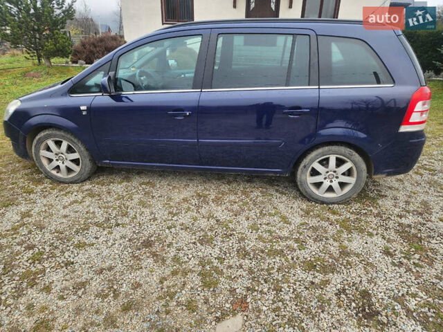 Синий Опель Зафира, объемом двигателя 1.6 л и пробегом 333 тыс. км за 6200 $, фото 12 на Automoto.ua